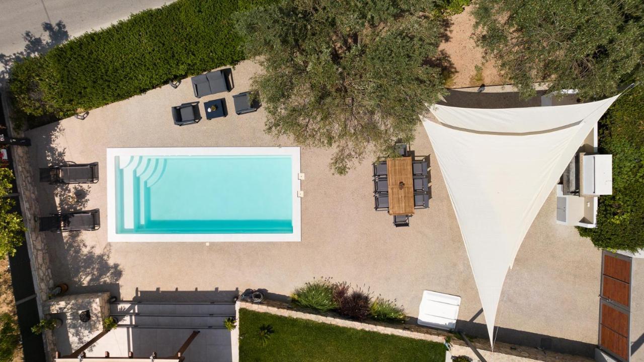 Van Louis Place Vathí Dış mekan fotoğraf